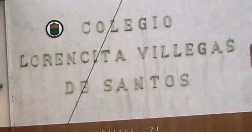 COLEGIO FEMENINO LORENCITA VILLEGAS DE SANTOS COLEGIO FEMENINO LORENCITA VILLEGAS DE SANTOS
